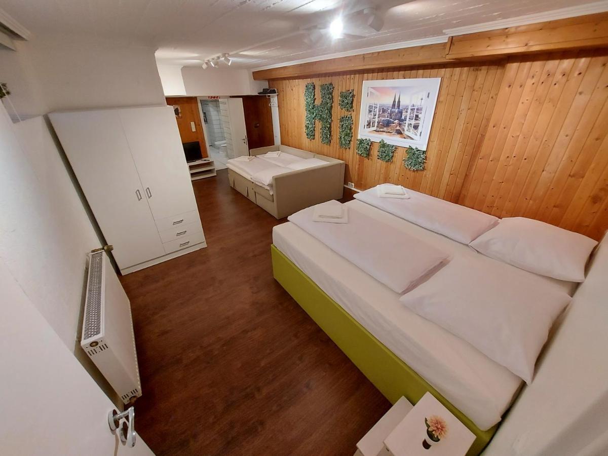 Basement Apartment Κολωνία Εξωτερικό φωτογραφία