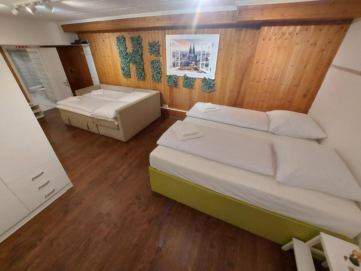 Basement Apartment Κολωνία Εξωτερικό φωτογραφία